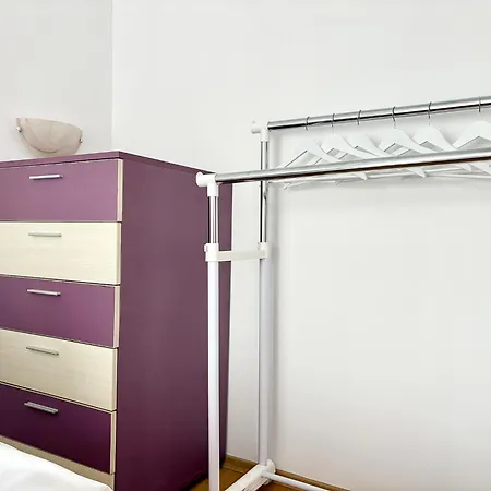 Bright 2br - Free Parking-near Sea Garden & * Варна